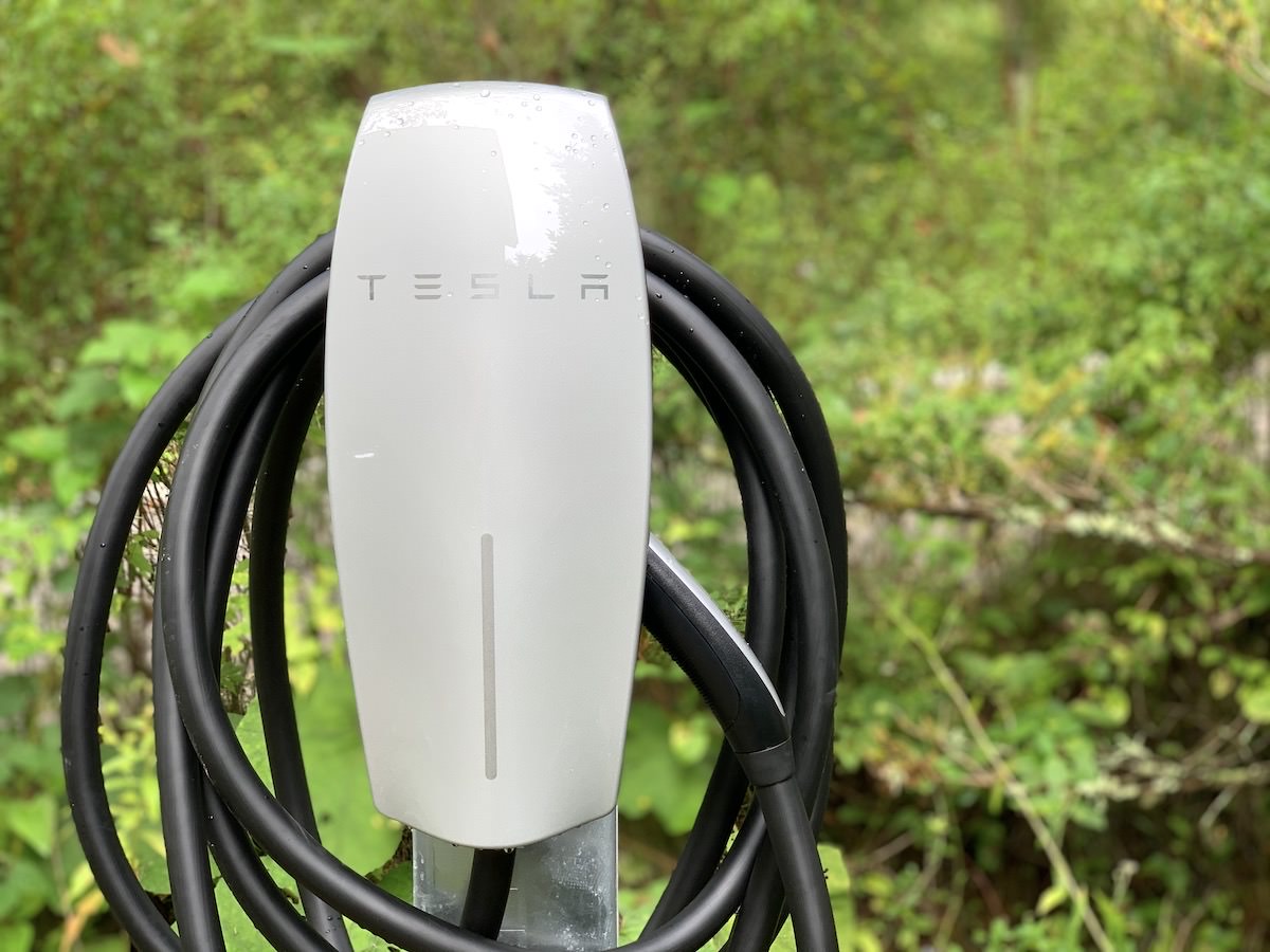 TESLAテスラ純正ウォールコネクター充電器 - その他